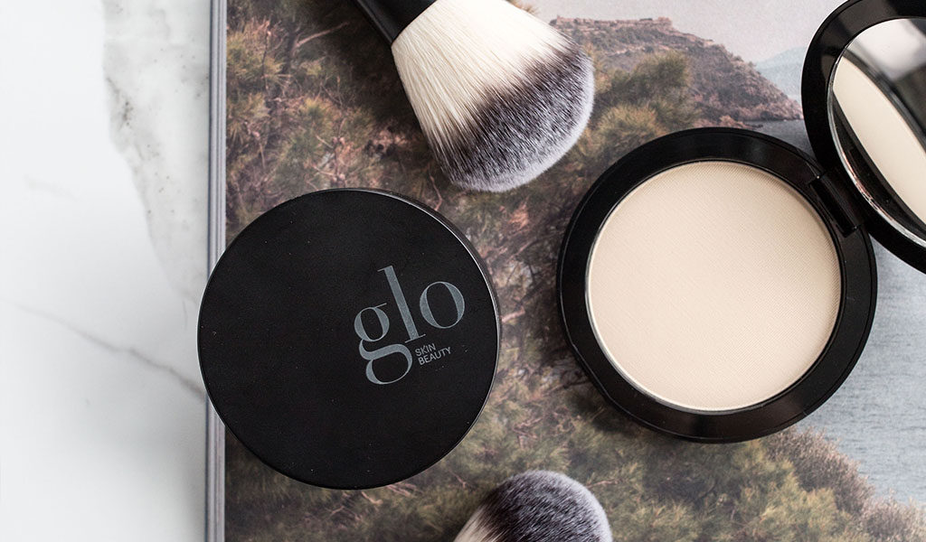 Setting powder makeup for oily skin