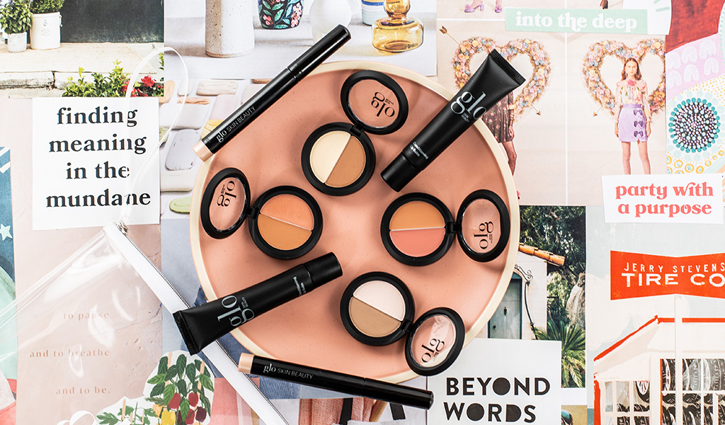 In the Nudes Mineral Makeup Kits