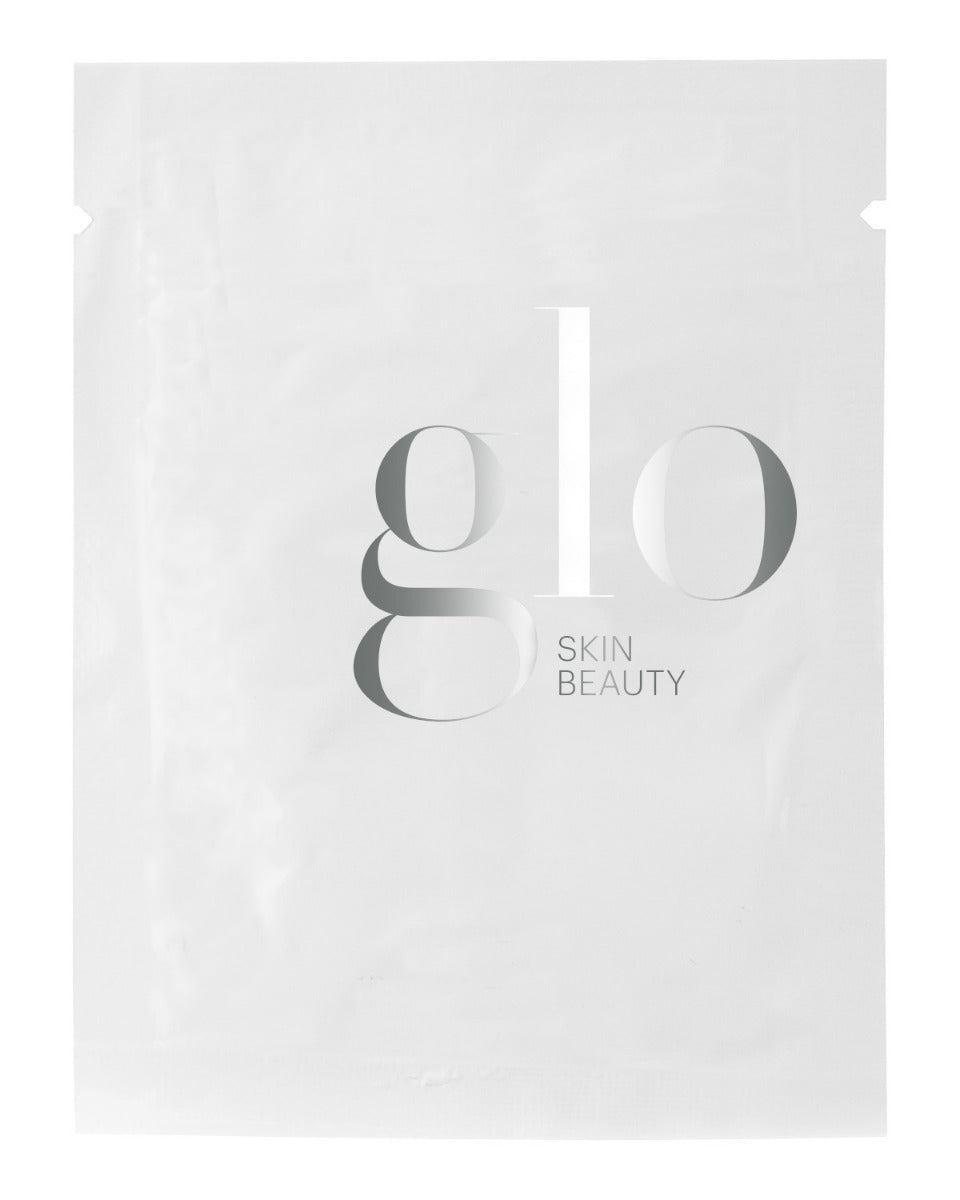 glo SKIN BEAUTY white sample packet