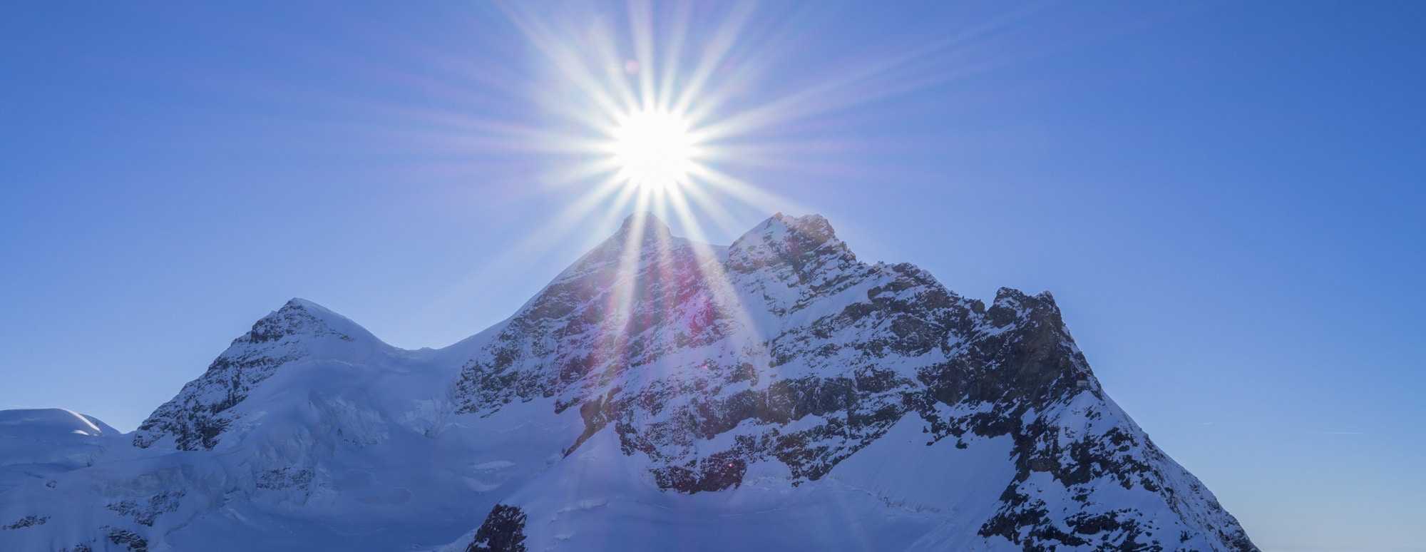 5 Reasons You Need SPF in the Winter