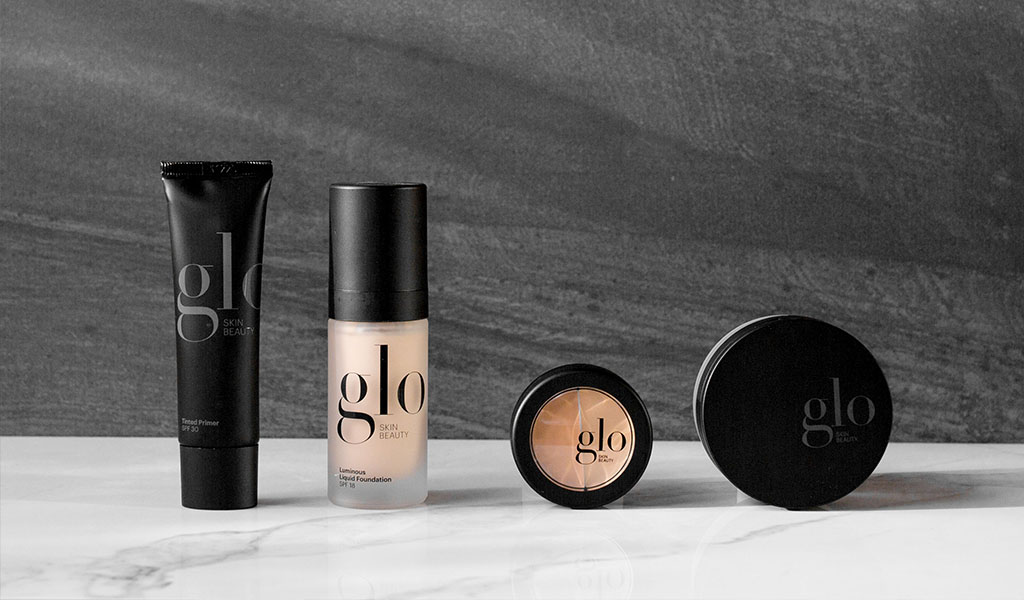 How To Apply Flawless Foundation Glo