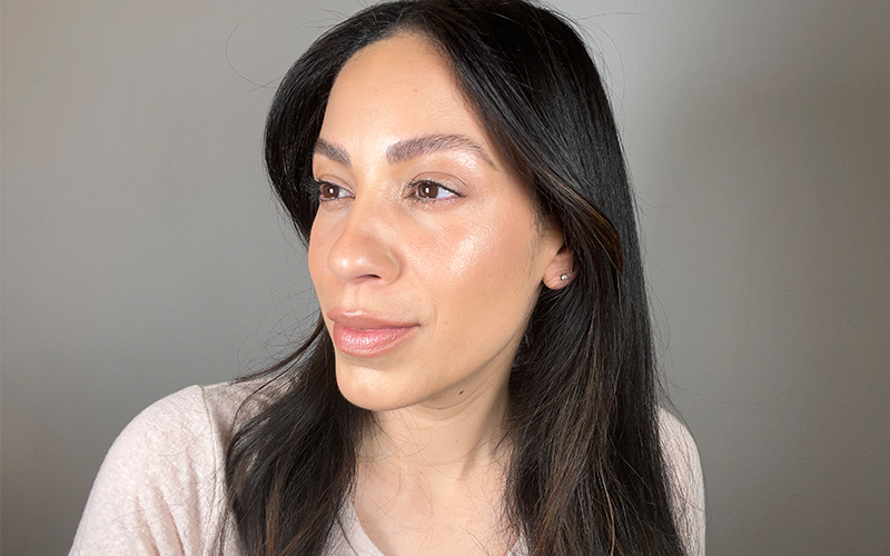 5 Face Gloss Tips to Get Your Dewiest Highlight Ever