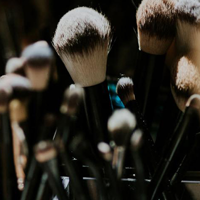 The 5 Eyeshadow Brushes Everyone Should Own